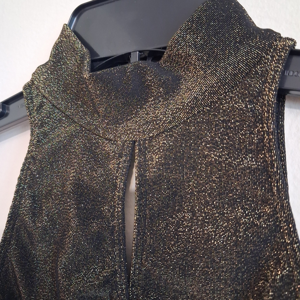 Hot Kiss Black and Gold Sparkle Dress - Picture 4 of 8